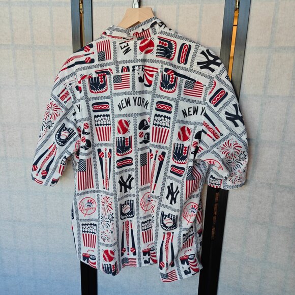 New York Yankees Reyn Spooner Americana Short Sleeve Button Up Shirt Official - Picture 5 of 8